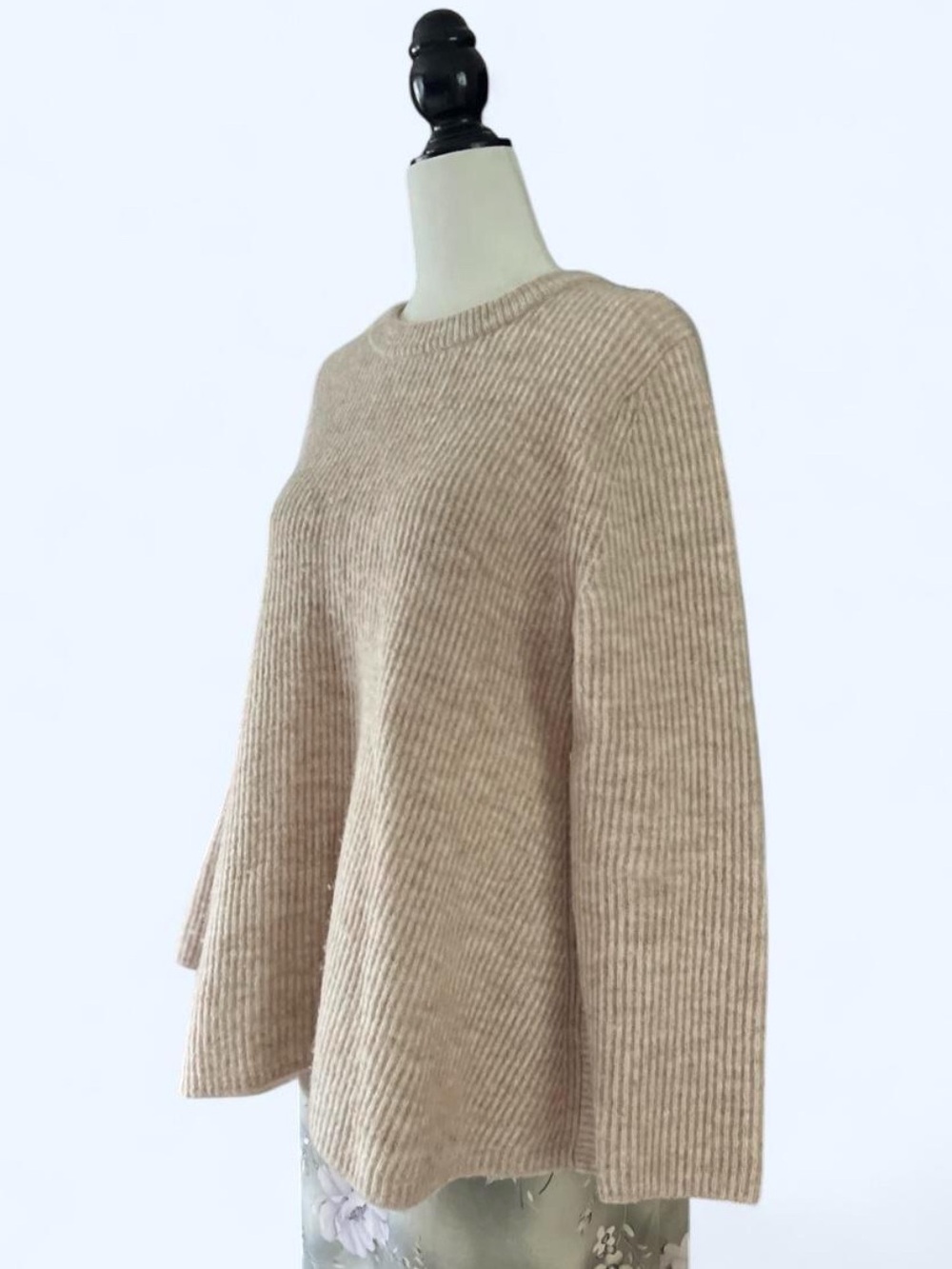 COS Beige Wool Ribbed Crewneck Sweater Size M Minimalist Oatmeal - Picture 2 of 10